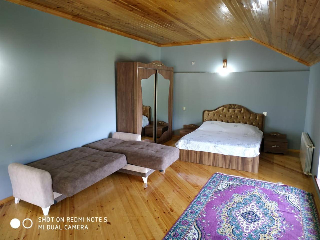 Qax Ilisu Villa Екстериор снимка